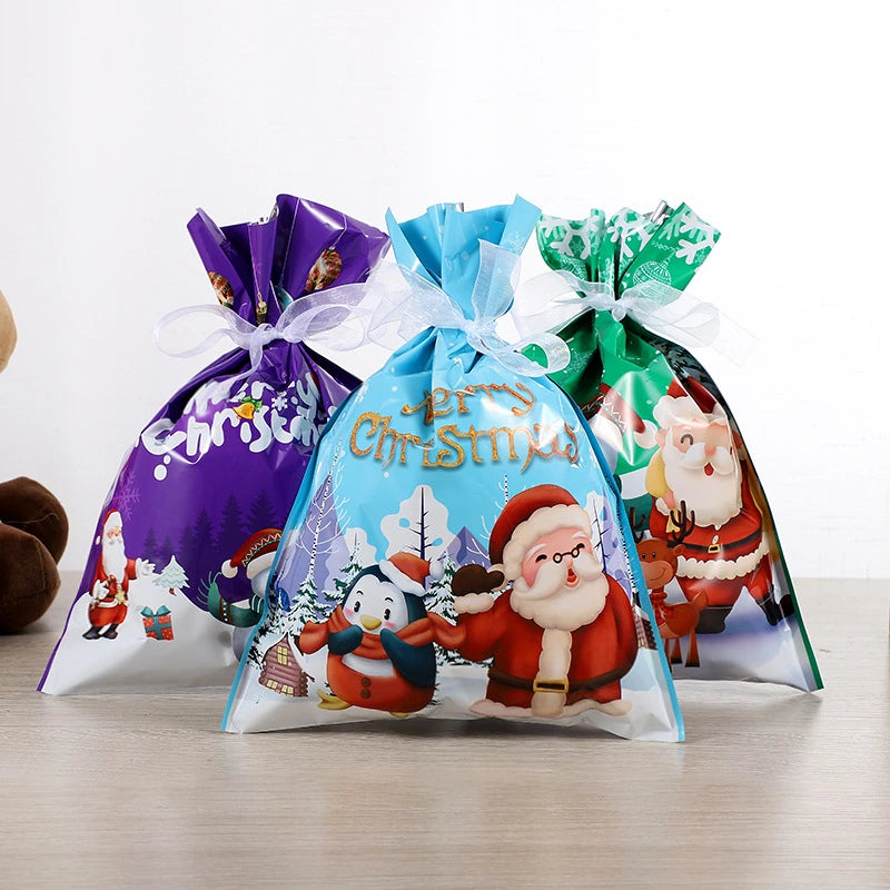 30-bag Christmas gift bag set with 3 designs