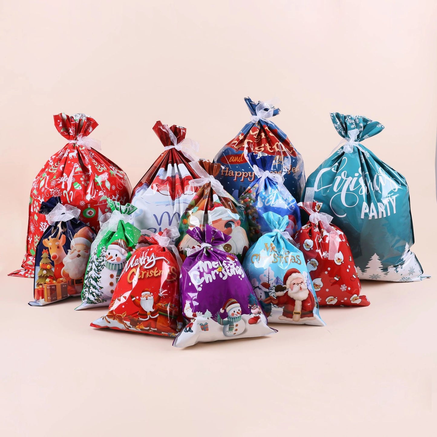 72-bag Christmas gift bag value set with 12 designs
